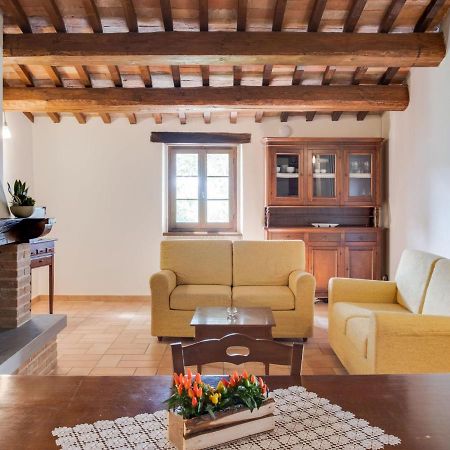 Belvilla By Oyo Borgo Tre Sant'Angelo in Vado Luaran gambar