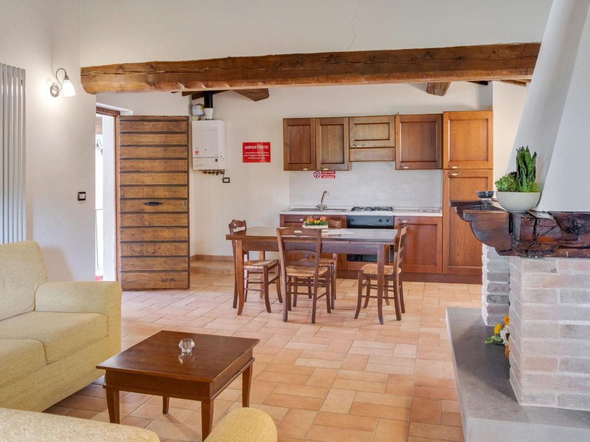 Belvilla By Oyo Borgo Tre Sant'Angelo in Vado Bilik gambar